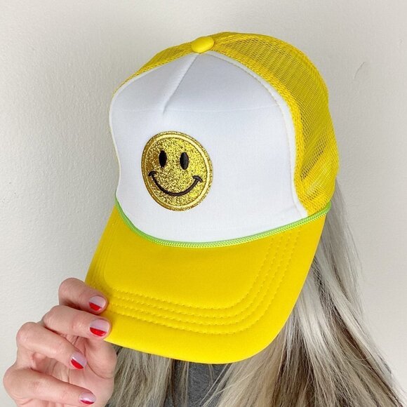 Yellow White Smiley Face Retro Trucker Snapback Hat Cap - Picture 1 of 15